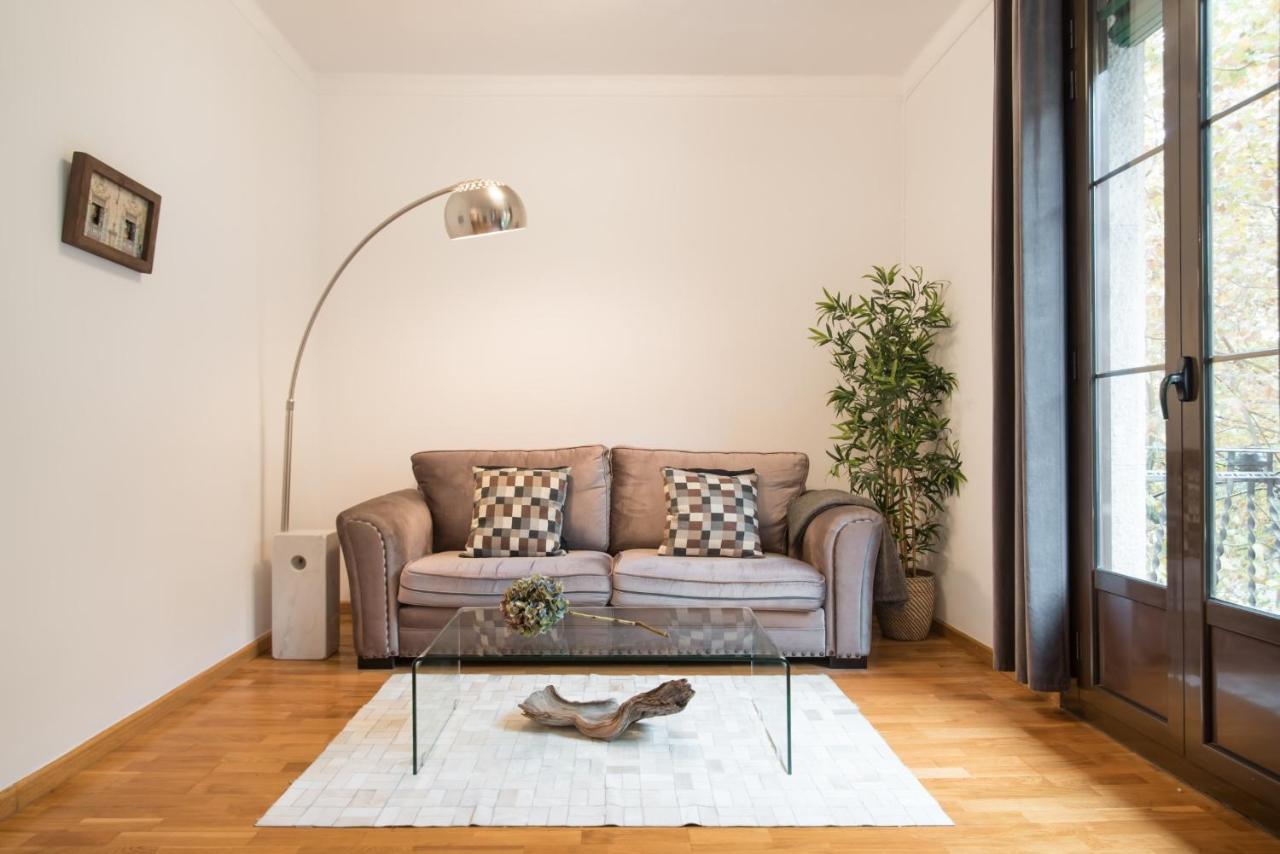 Art Nouveau Apartment Barcelona Ngoại thất bức ảnh